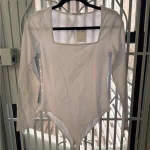 *NEW* Mangopop Classic White Square Neck Bodysuit